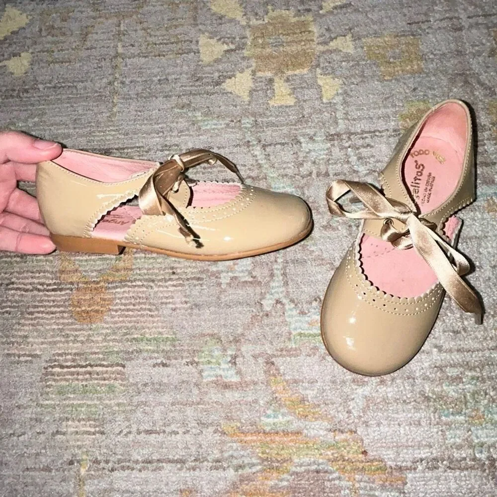 Angelitos nude ribbon tie Mary Jane Spanish shoe sz 25 -9